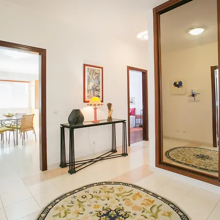 Casa Da Rocha By S&a * Portimão